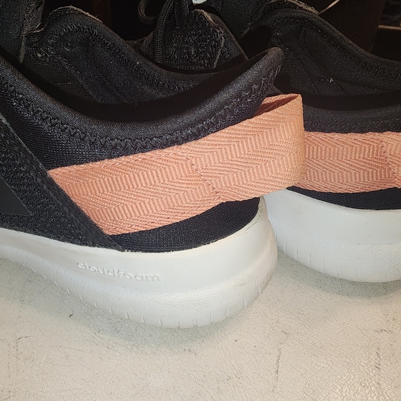 Adidas Cloudfoam Size 8.5 - Picture 4 of 8